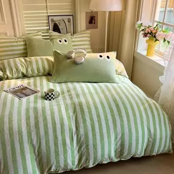 2024 Новое полосатое молочное бархатное термоодеяло с одним пододеяльником Осень/зима с принтом, утолщенное одеяло 150x200 200x230 Постельное белье Only 2 pillowcases