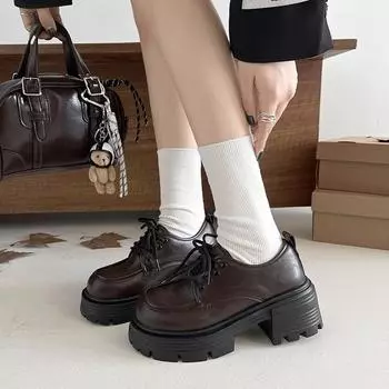2024 новые бархатные мокасины на шнуровке женские зимние туфли на платформе с толстым каблуком в британском стиле теплые хлопковые туфли на высоком каблуке маленькие кожаные туфли 35 чёрный