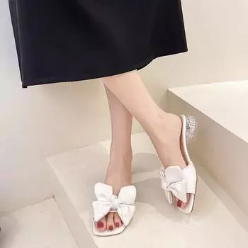 2024 Новые босоножки большого размера с бантом и однотонным квадратным каблуком, женские модные туфли на лето 35 бежевый