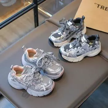 2024 Новые кроссовки для девочек с толстой подошвой, нескользящие, детские теннисные туфли, модные, новые, детские, повседневные, школьные, спортивные туфли, массивные, универсальные 26 серый