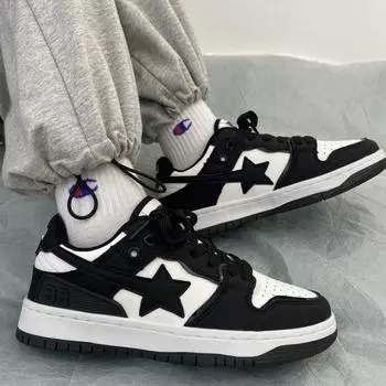 2024 Новые кроссовки на плоской подошве Женская осенняя американская повседневная обувь Академический стиль Толстая подошва Дышащая спортивная обувь для улицы Размер 40 35 чёрный