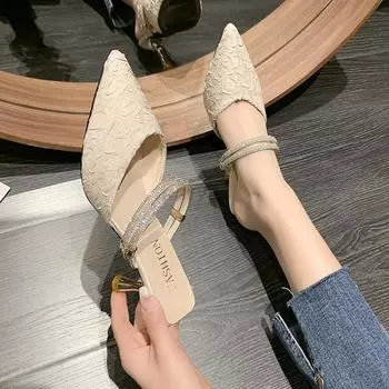 2024 Новые летние модные удобные элегантные повседневные износостойкие универсальные сандалии со стразами в стиле тапочек 35 синий