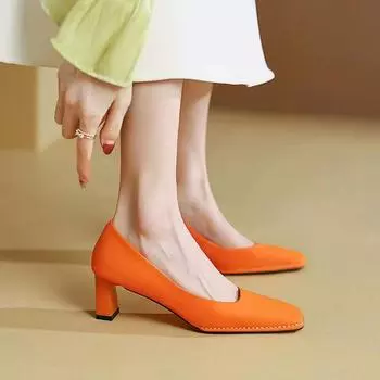 2024 Новые летние модные женские туфли, сексуальные повседневные туфли на толстом каблуке с неглубокой подошвой, женские туфли без застежек, однотонные, универсальные, удобные 34 зелёный