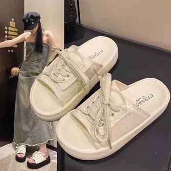 2024 Новые летние тапочки для девочек. Модный дизайн, легко носить и снимать, противоскользящие, износостойкие, простые и удобные, универсальные тапочки. 35 чёрный