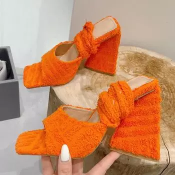 2024 Новые летние женские босоножки с квадратным носком и высоким каблуком, зеленые вечерние женские босоножки в римском стиле, большой размер 42 35 зелёный