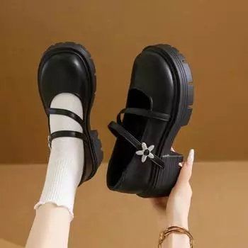 2024 Новые модные однотонные универсальные женские туфли на каблуке с неглубоким носком, удобные и стильные женские туфли 35 серебряный