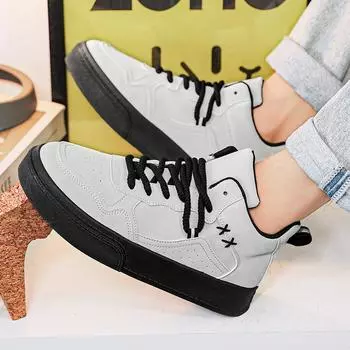 2024 Новые повседневные дышащие модные низкие кроссовки на толстой подошве удобные спортивные кроссовки Trend Niche легкие мужские 39 чёрный