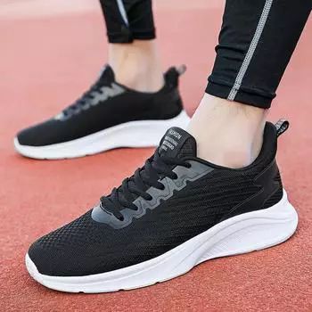 2024 новые сетчатые легкие мужские туфли для пап, модная корейская версия, повседневная спортивная обувь большого размера, модные кроссовки 38 чёрный
