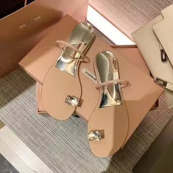 2024 Новые Туфли для Женщин Красивые Сандалии Летние Девочки Роскошные Большие Стразы Тапочки Женские Повседневные Шлепанцы Плоские 35 серебряный