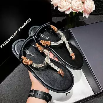 2024 Новые туфли для женщин, сандалии, летние, для девушек, красивые тапочки со стразами, повседневная пляжная обувь на плоской подошве 34 чёрный