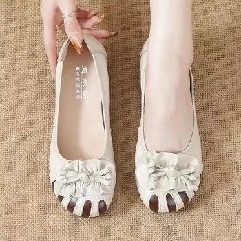 2024 Новые туфли с мягкой подошвой для матери, слипоны на подошве из говяжьей жилы, с круглым носком, на плоской подошве, женские туфли Zapatos De Mujer 35 чёрный