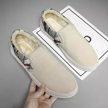 2024 Новые универсальные ленивые мужские туфли с добавлением бархата и травяного плетеного вельвета Повседневные легкие и удобные туфли для сноуборда 39 покинуть белый