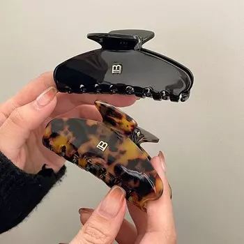 2024 Новые заколки-крабы для волос с буквой B из ацетата, модные большие заколки для волос в виде хвоста, зажимы в виде акулы, заколки, женские аксессуары для волос 9cm белый