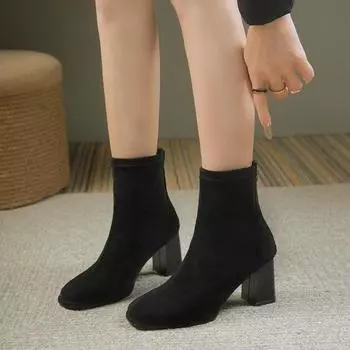 2024 Новые женские ботильоны Легкая повседневная обувь Женские модные ботинки-носки с толстой подошвой и квадратным носком Вязаные осенне-зимние 34 чёрный