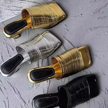 2024 Новые женские тапочки, модный дизайн, танкетка, кожа, рыбий рот, шлепанцы, для летней вечеринки, простые низкие резиновые женские сандалии 35 серебряный