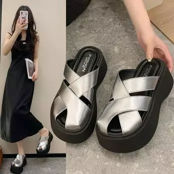 2024 Новые женские тапочки на платформе с нескользящей подошвой, женские сандалии для отдыха на открытом воздухе, сексуальные модные резиновые женские шлепанцы, дизайнерские сандалии 35