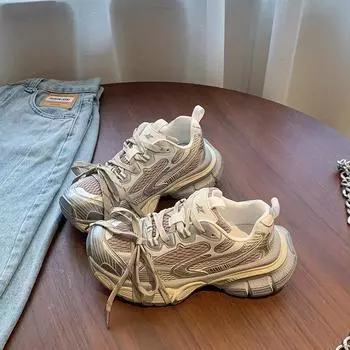 2024 новые женские туфли для папы в модном ретро-стиле с дышащей толщиной, повышенной жаркой, повседневные спортивные туфли для улицы. 35 темно-серого