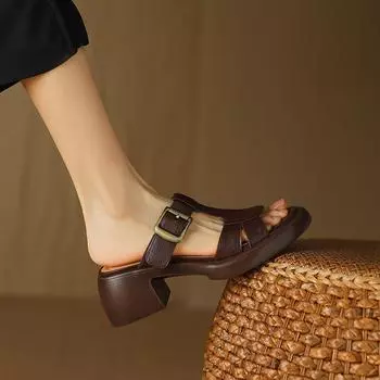 2024 Новые женские туфли из натуральной кожи сандалии с пряжкой удобные летние повседневные туфли на высоком каблуке женские тапочки большого размера сандалии 34 коричневый