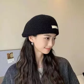 2024 новый берет осень и зима универсальный маленький вязаный шапка художника полая дышащая обратная вперед шапка женская M56-58cm