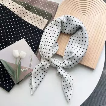 2024 Новый модный универсальный шелковый шарф 68 см с принтом солнцезащитный декоративный маленький квадратный шарф бархатная текстура шарф 68*68cm