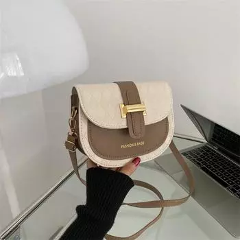 2024 новый нишевый дизайн сумки женская мода простая сумка-седло корейская версия модная интернет знаменитость повседневная сумка через плечо чёрный