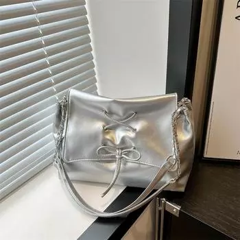 2024 новый персонализированный досуг иностранный стиль большой емкости для поездок на работу модный темперамент летняя женская сумка через плечо красивая сумка-тоут чёрный