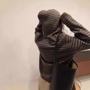 2024 новый популярный топ свободный мягкий вощеный ленивый ветрозащитный капюшон полосатый универсальный модный свитер куртка женская осень и зима One Size