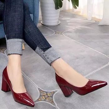 2024 Новый стиль остроносые сексуальные туфли на толстом каблуке однотонные модные универсальные туфли свадебный банкетный стиль знаменитости Talon Femme 33