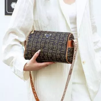 2024 Новый стиль Женские универсальные сумки через плечо и подмышки: Элегантные цветочные узоры для всех возрастов