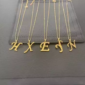 2024 новый титановый стальной популярный модный кулон 26 букв ожерелье
