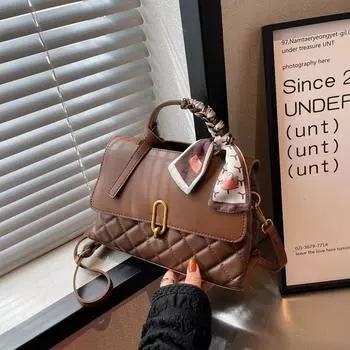 2024 Новый тренд на сумку из ПУ Персонализированная контрастная цветная ручная квадратная сумка Простая женская сумка Сумка через плечо Сумка через плечо Шелковый шарф Женская сумка only bag