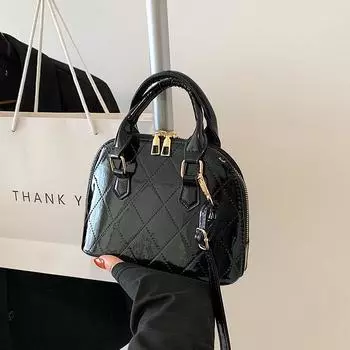 2024 новый тренд ретро текстура сумка-ракушка иностранный стиль однотонный простой модный лакированная кожа глянцевая сумка-мессенджер через плечо зелёный