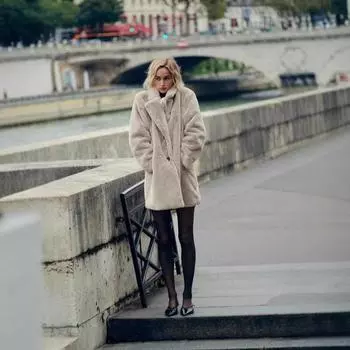 2024 осень и зима новая меховая куртка из меха кролика теплое женское пальто средней и длинной длины искусственный мех женский топ S абрикосовый света