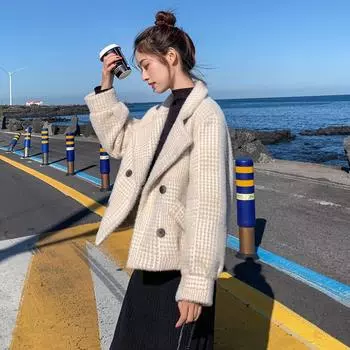 2024 осень и зима новое маленькое шерстяное полупальто женское корейская версия плюшевый маленький ароматный стиль имитация норки бархатный топ XS 75-45kg