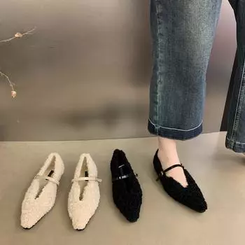 2024 осень и зима новые остроносые пушистые туфли с неглубоким ртом женские туфли на плоской подошве для выхода в свет бархатные туфли с квадратной пряжкой для детей 35 чёрный