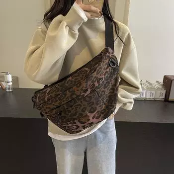 2024 осень новый тренд нишевая поясная сумка повседневная простая сумка через плечо повседневная сумка-мессенджер с леопардовым принтом нагрудная сумка фуксия