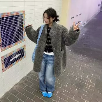 2024 осень-зима меховое пальто из овечьей шерсти женское среднее и длинное свободное ленивое повседневное пальто высокого класса S