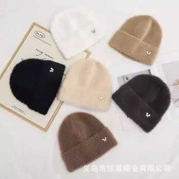 2024 осенние и зимние шапки женские плюшевые новые вязаные шапки универсальные теплые защитные наушники утолщенные модные шерстяные шапки one size fits all хаки