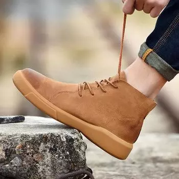 2024 Осенняя классическая обувь для мужчин Ботинки из натуральной кожи Модные высокие повседневные туфли из коровьей кожи Зимние плюшевые зимние ботинки 38 чёрный