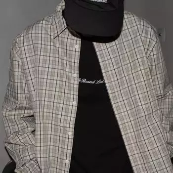 2024 Полосатая рубашка с длинным рукавом в японском стиле Гонконга Ins Свободная рубашка для мальчиков Летнее модное универсальное повседневное пальто M хаки