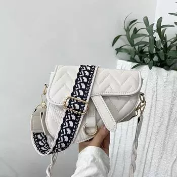 2024 popular solid color sewing line trendy women s large-capacity women s bags new trendy summer shoulder messenger bag saddle bag чёрный