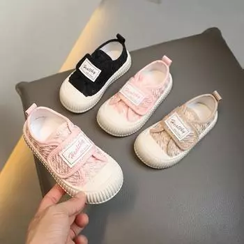 2024 Повседневная обувь для девочек, однотонная, универсальная, мягкая, детская, модная, парусиновая обувь для мальчиков, спортивная обувь с застежкой-липучкой и круглым носком для детей, новая 22 чёрный