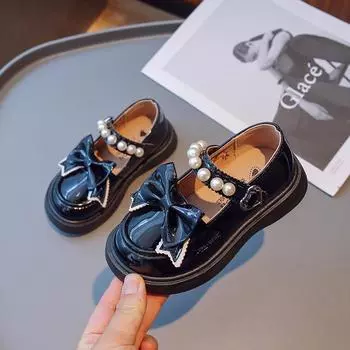 2024 Повседневная обувь для девочек Простые нескользящие Бесплатная доставка Принцесса Кожаные туфли с бантом и жемчугом с бантом Круглый носок Детские лоферы Элегантные 26 чёрный