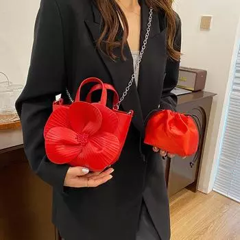 2024 ранняя весна новая женская сумка французская лепестковая цветочная сумка креативная цветочная сумка через плечо сумка через плечо с цепочкой чёрный