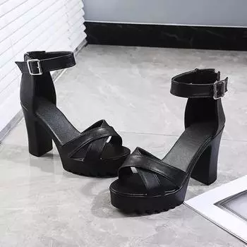 2024 Сандалии Босоножки на толстой подошве Женские туфли на платформе и высоком каблуке Женские туфли Римские белые летние каблуки Белые сандалии с пряжкой Твердые туфли 35 чёрный