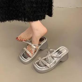 2024 Slippers Casual Shoes Bow Decoration Glitter Slippers Wedge High Heel Slippers Women s Luxury Summer Zapatos Mujer 35 бежевый