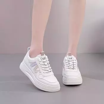 2024 small board shoes women s spring and autumn new models with skirts, small white shoes, students are versatile and not tired of feet, sport 35