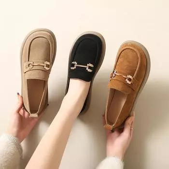 2024 Весна и Осень Металлическая Пряжка Новые Кроссовки Женские Модные Лоферы Женские Туфли Большого Размера Для Мам 35 чёрный