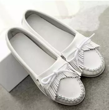 2024 Spring and Autumn soft-soled Doudou shoes women s one-pedal lazy casual maternity shoes fringed female student white shoes 35 белый
