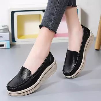 2024 spring and summer leather surface flat bottom wedge heel rocking shoes large size platform muffin shoes middle heel mother casual women s shoes 35 жёлтый